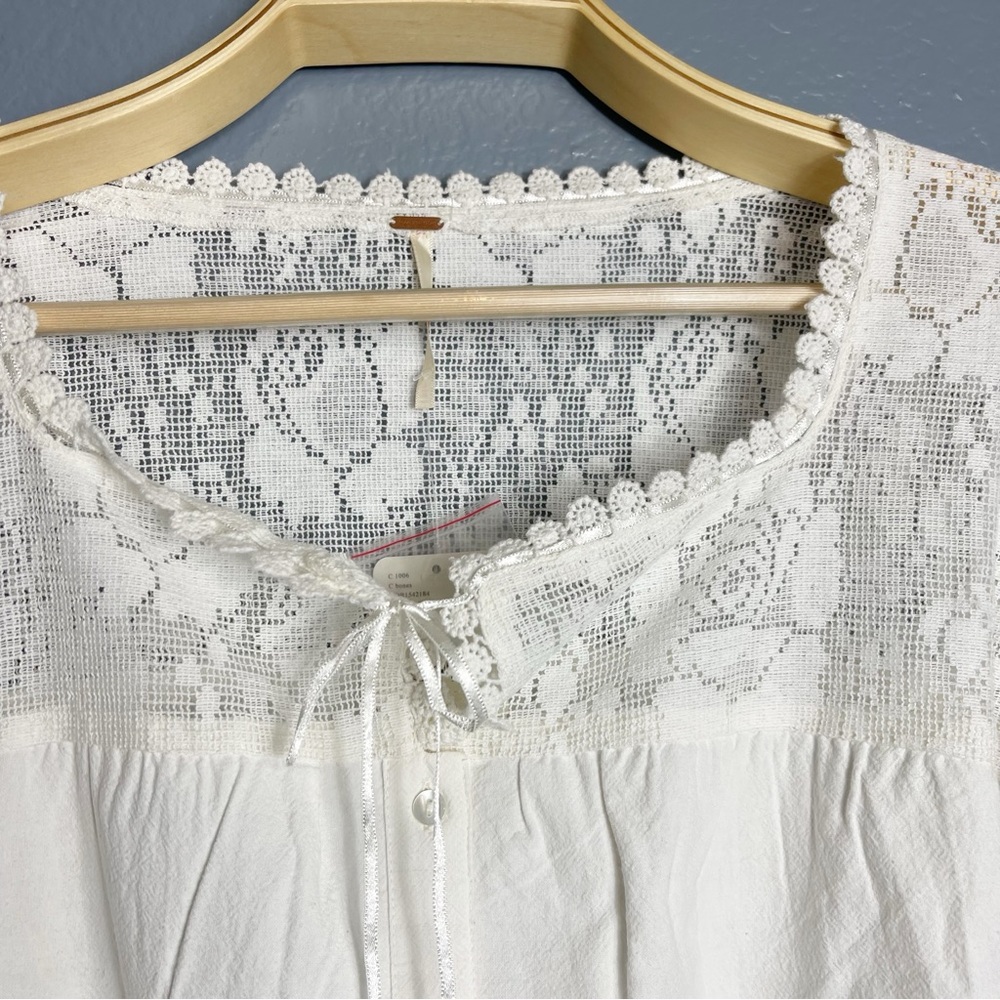 NWT Free People Meadows Embroidered Cropped Top Size M - Picture 3 of 6